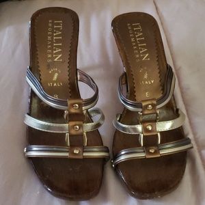 Italian Shoemakers Wooden heel Sandle SZ 8